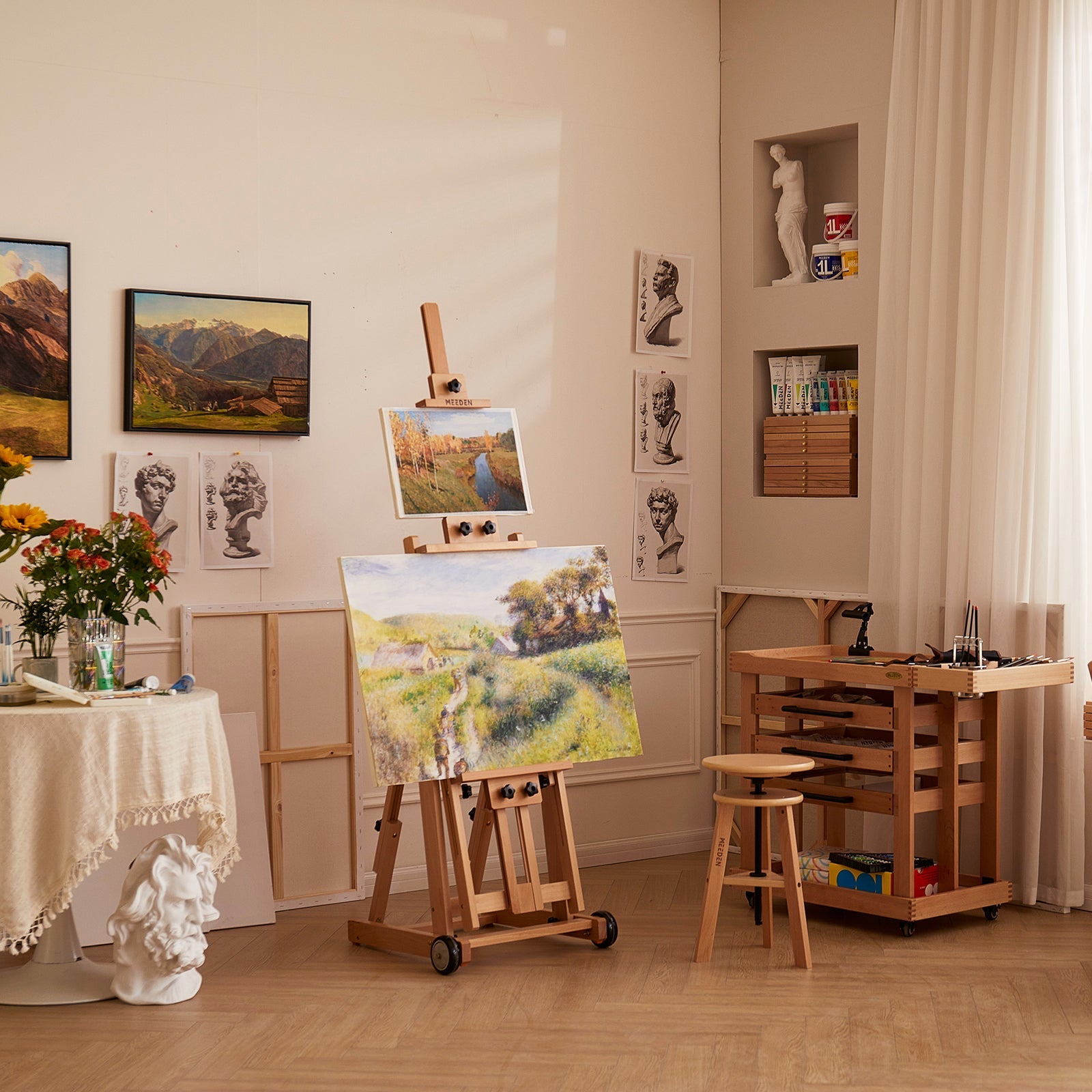 MEEDEN Studio Versatile H-Frame Easel in natural beechwood